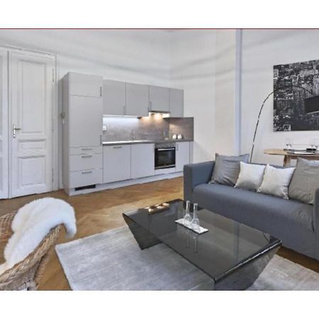 Luxurious, 2 Min To Casino And Roemertherme Apartment Baden Luaran gambar