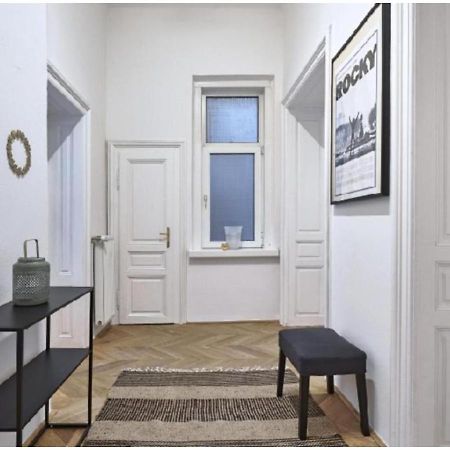 Luxurious, 2 Min To Casino And Roemertherme Apartment Baden Luaran gambar