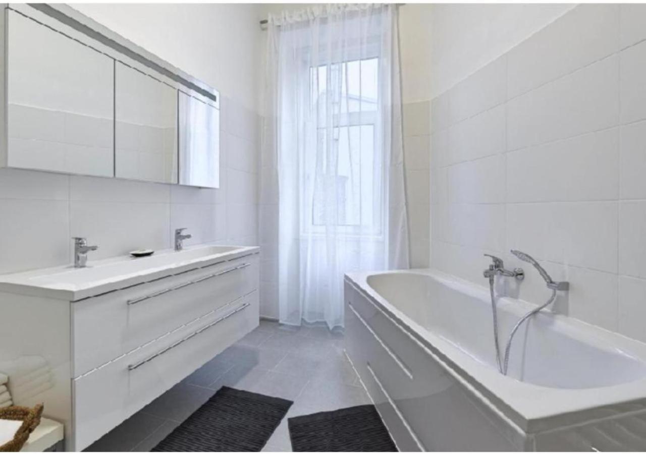 Luxurious, 2 Min To Casino And Roemertherme Apartment Baden Luaran gambar