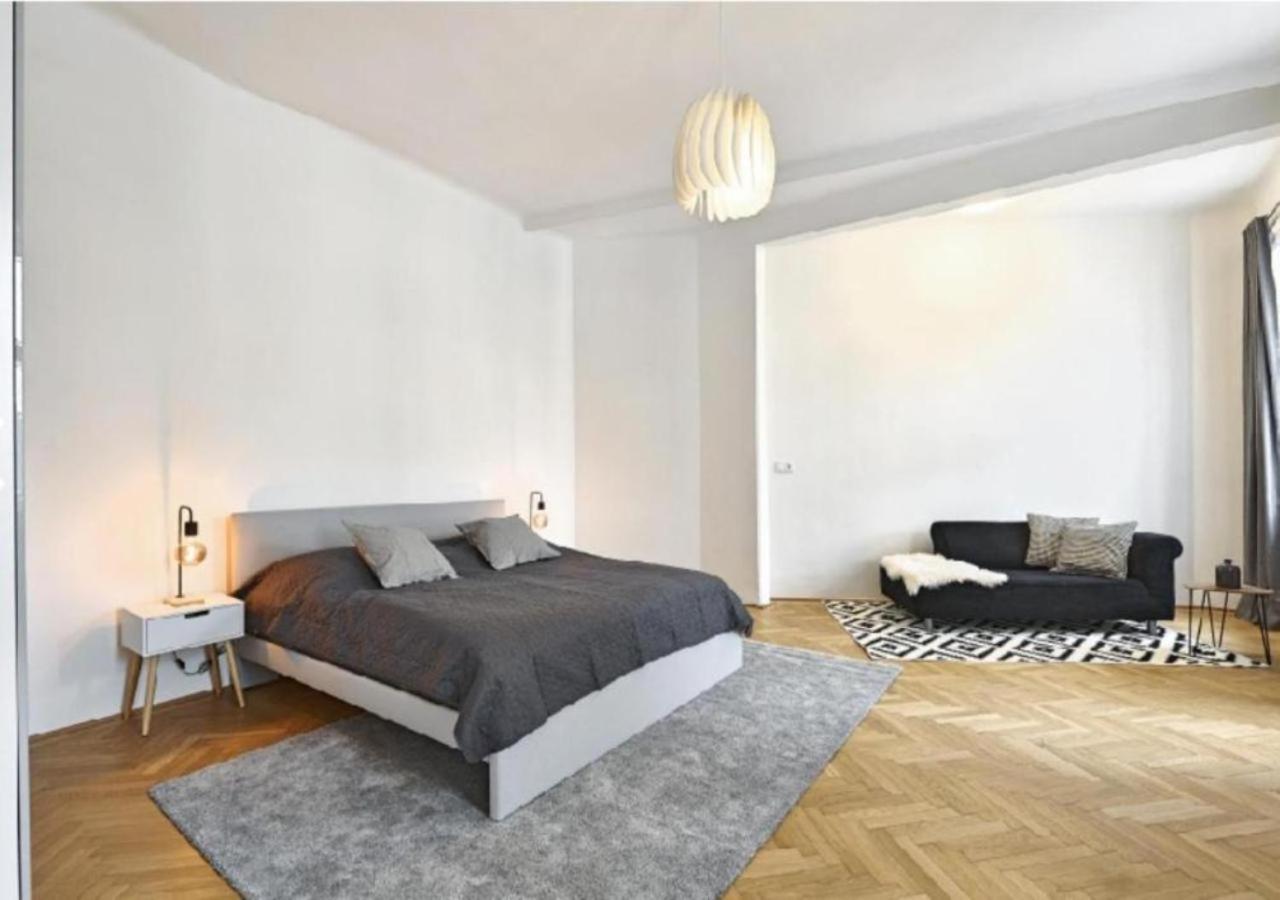 Luxurious, 2 Min To Casino And Roemertherme Apartment Baden Luaran gambar